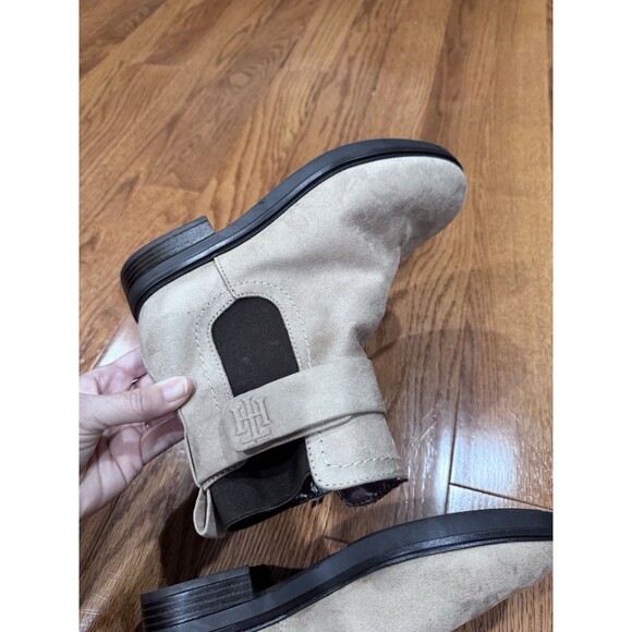 Beige Chelsea Style Ankle Boots Size 7.5 NEW Equestrian Old Money Classic - Picture 7 of 11